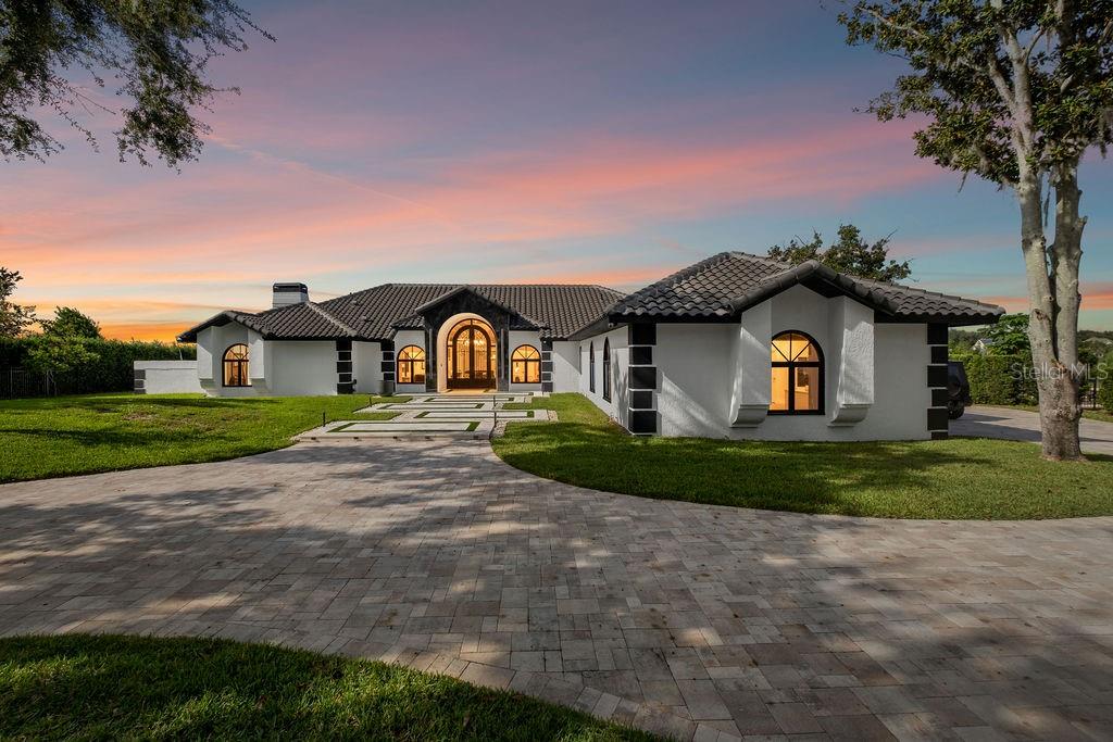 Marquesas Court luxury estate at 2844 Marquesas Ct, Windermere FL